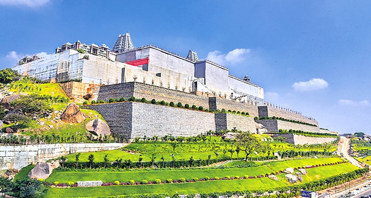 యాదాద్రి శ్రీ లక్ష్మీనరసింహస్వామి నిత్య ఆదాయం 