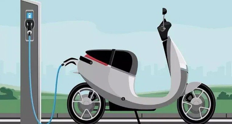 దిగివస్తున్న విద్యుత్తు వాహన ధరలు
