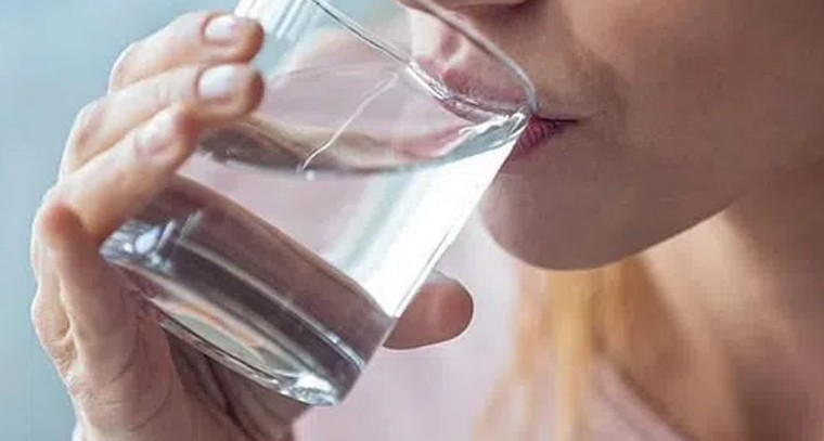 రాత్రి పూట నీరు ఎక్కువగా తాగుతున్నారా..?
