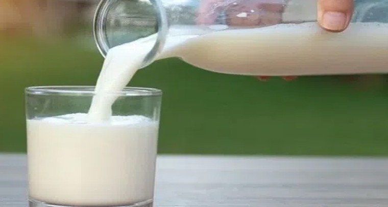 అతిగా పాలు తాగుతున్నారా?
