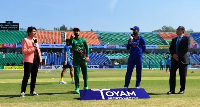 మూడో వన్డే: మొదట బ్యాటింగ్ చేయనున్న భారత్
