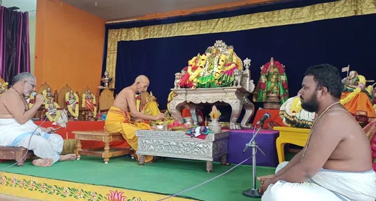 వైభవంగా సీతారాముల నిత్యకళ్యాణం
