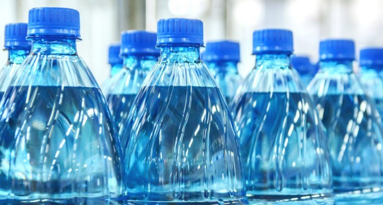 ప్లాస్టిక్ బాటిల్స్ లో నీరు తాగేవారికి అలర్ట్
