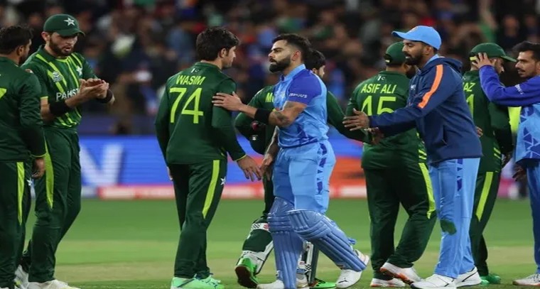 ఇండియా ఫ్యాన్స్‌పై ఐసీసీకి పాక్ ఫిర్యాదు
