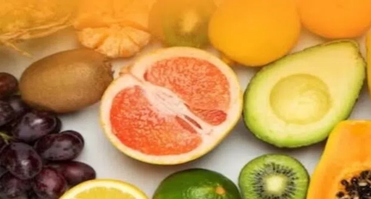 ఖాళీ కడుపుతో వీటిని అసలు తినవద్దు
