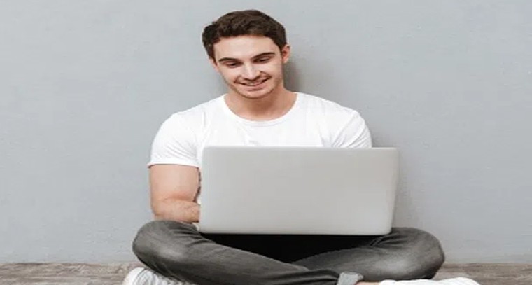 నేల పై కూర్చుంటే ఎన్ని ప్రయోజనాలో.!
