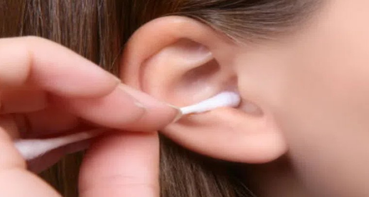 గులిమిని తీస్తే చెవులకు ముప్పే!
