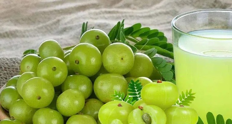 ఉసిరికాయతో దగ్గుకి చెక్
