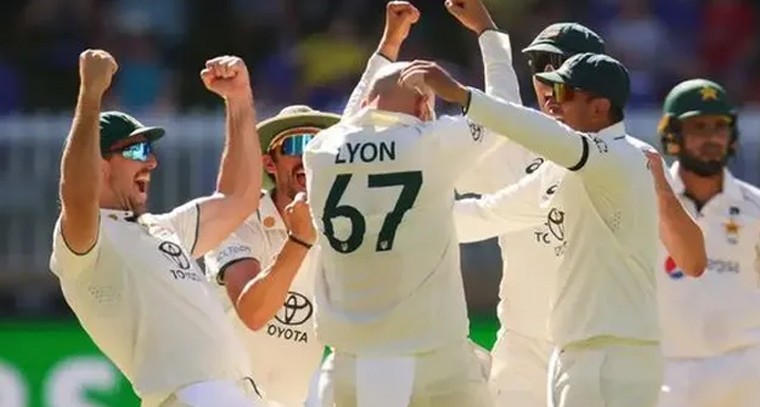 హోళీ పండుగ ఎలా వచ్చిందో తెలుసా?
