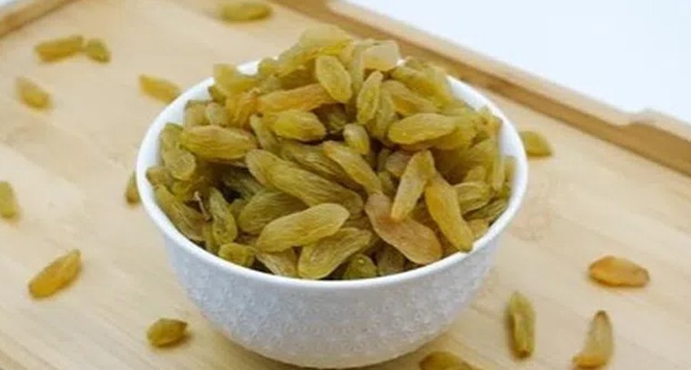 ఎండు ద్రాక్షతో ఎన్నో ఆరోగ్య ప్రయోజనాలు
