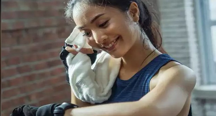 చెమటలు వస్తే బరువు తగ్గినట్లేనా!
