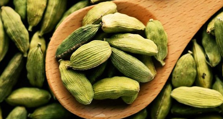 యాలకులతో ఎన్నో ఆరోగ్య ప్రయోజనాలు
