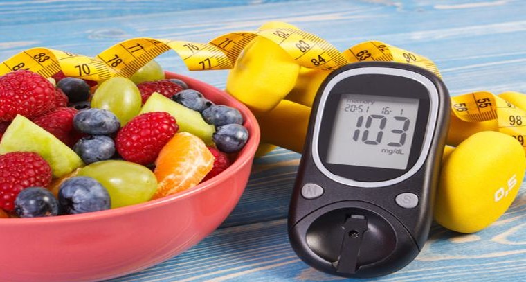 బీపీ ఉన్నవాళ్లు ఈ ఆహారానికి దూరంగా ఉండాలి
