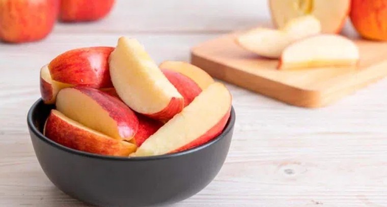 యాపిల్ ముక్కలు రంగు మారకుండా ఇలా చేయండి
