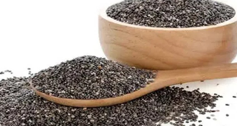 ఇవి తింటే వృద్ధాప్య ఛాయలు దూరం
