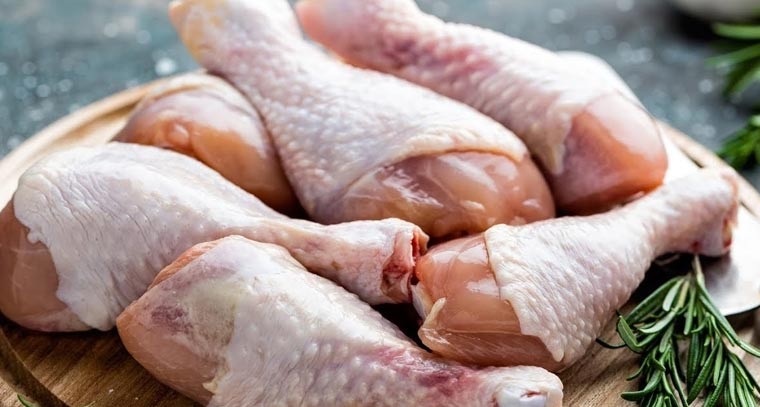 చికెన్ ఎక్కువగా తినేవారికి ఆ ప్రమాదం
