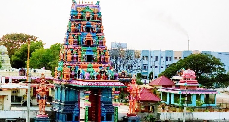 బీచుపల్లిలో భక్త జనసంద్రం
