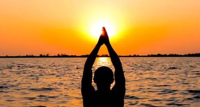 తూర్పు దిశ వైపు ఈ పనులు అస్సలు చేయకండి
