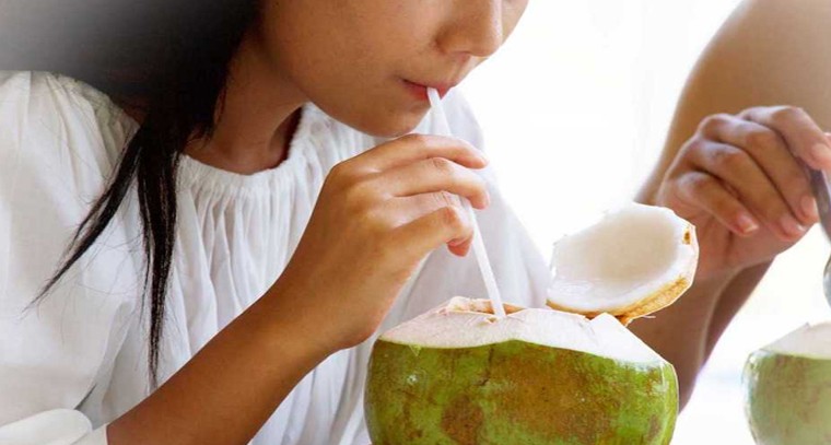 కొబ్బరి నీళ్లు తాగితే ఆ సమస్యలు దూరం
