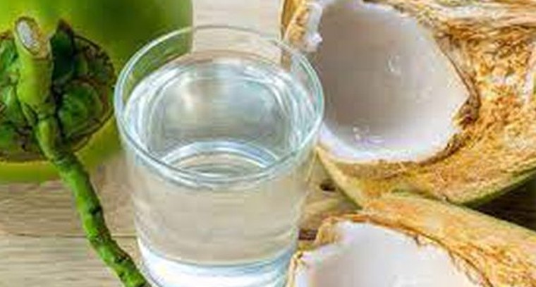 కొబ్బరి నీళ్లు తాగితే అద్భుత ఫలితాలు
