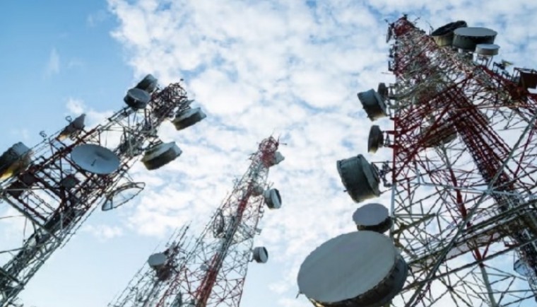 కొత్త యూజర్లను ఆకర్షిస్తూ దూకుడు పెంచిన జియో