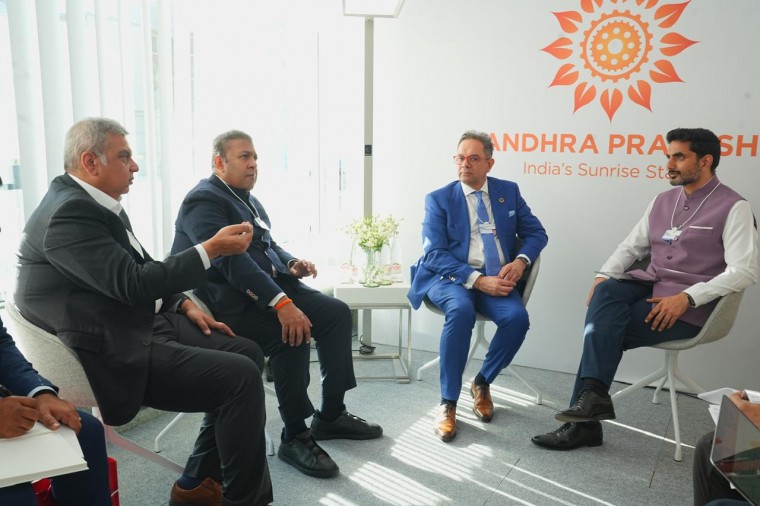 దావోస్ వేదికగా ఏపీ ఇన్నోవేషన్ విజన్ ఆవిష్కరణ-పరిశ్రమ మధ్య అంతరాలు తొలగిస్తామని వెల్లడి