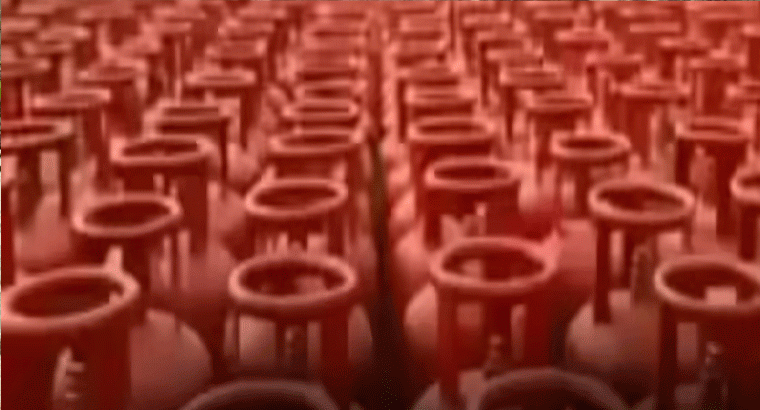 ఏలూరు జిల్లాలో వింత దొంగతనం,,,రాత్రిపూట ఇంట్లోకి దూరి గ్యాస్ సిలిండర్ చోరీ