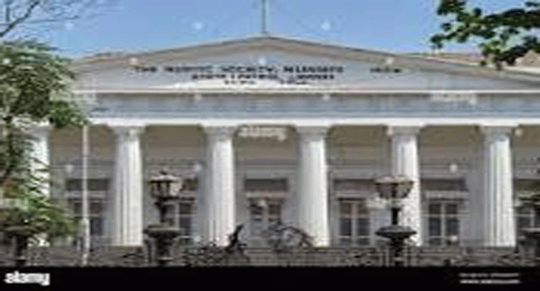 ఆ బ్యాంకు కస్టమర్లకు గుడ్‌న్యూస్.. ఆంక్షలు ఎత్తేసిన ఆర్‌బీఐ