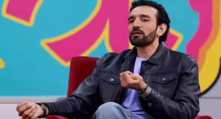 ఆస్ట్రేలియా ప్లేయర్లే టార్గెట్‌గా,,,,మైఖేల్ క్లార్క్‌పై రాబిన్ ఉతప్ప ఆగ్రహం