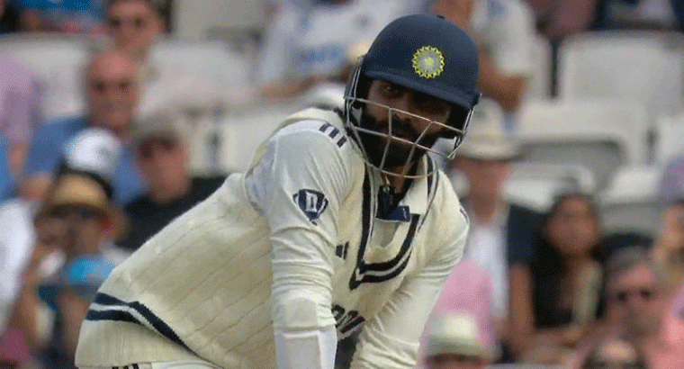 500కు పైగా పరుగులతో,,,రవీంద్ర జడేజా నయా హిస్టరీ