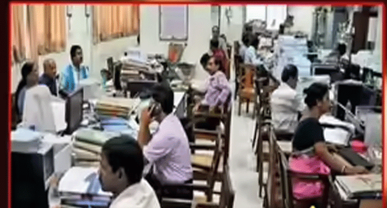  ఉద్యోగులు, పెన్షనర్లకు కేంద్రం శుభవార్త.. 5 రోజుల ముందే అకౌంట్లలోకి డబ్బులు