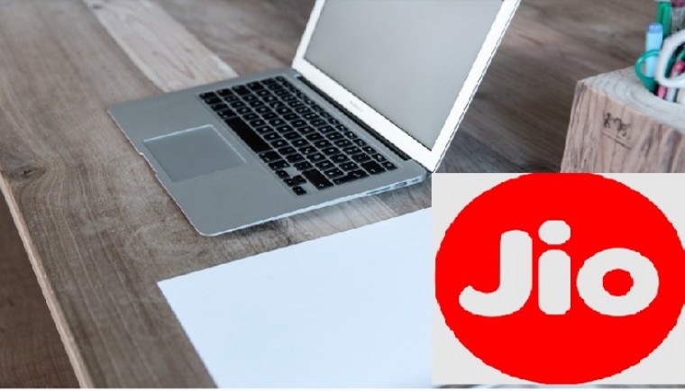 ల్యాప్ టాప్ రంగంలో ఎంట్రీ ఇస్తున్న జీయో..ప్రత్యర్తులకు ఝలక్ తప్పదా