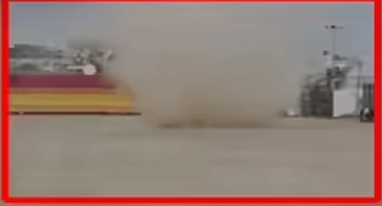 అనకాపల్లి ఎన్టీఆర్ స్టేడియంలో భారీ సుడిగాలి.. భయపడిపోయిన యువకులు