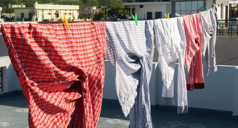 బట్టలు ఆరక కంపు కొడుతున్నాయా, కొన్ని టిప్స్ పాటిస్తే 