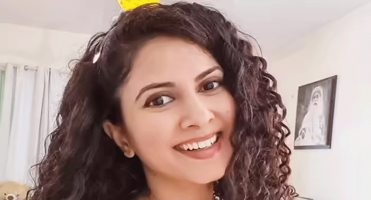 మడతల్లేని అందమైన ముఖం కోసం ,,,,ఒక ముద్ర వేస్తే చాలు