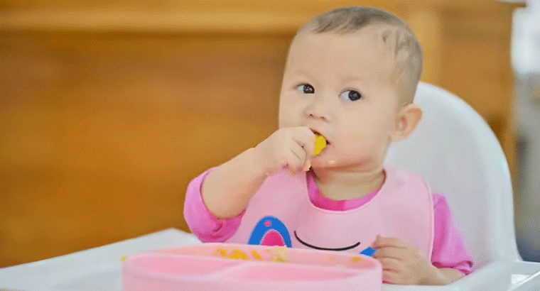 పిల్లల చేత గుడ్లు ఏ వయసు నుంచి తినిపించాలి