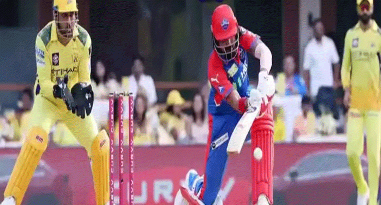 ధోనీ ఫ్యాన్స్‌కు 20 ఏళ్లనాటి రోజును గుర్తుచేసిన ఢిల్లీ