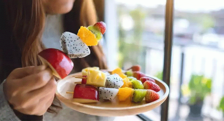 అన్నం తిన్న తరవాత చేయకూడని కొన్ని పనులు, అలవాట్లు