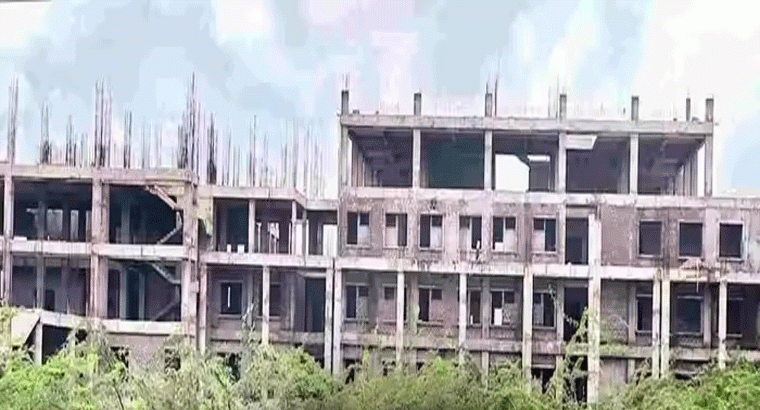 ఏపీలో మెడికల్ కాలేజీల టెండర్ల ప్రక్రియలో బిగ్ ట్విస్ట్