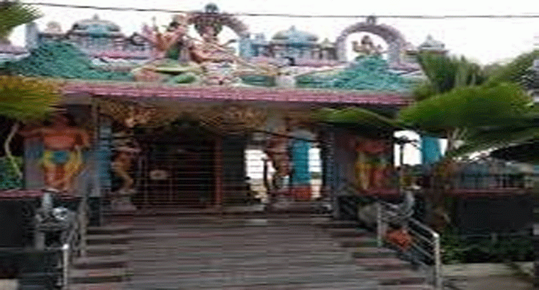 అత్తాపూర్‌లోని పోచమ్మ దేవాలయంలో అర్ధరాత్రి కలకలం