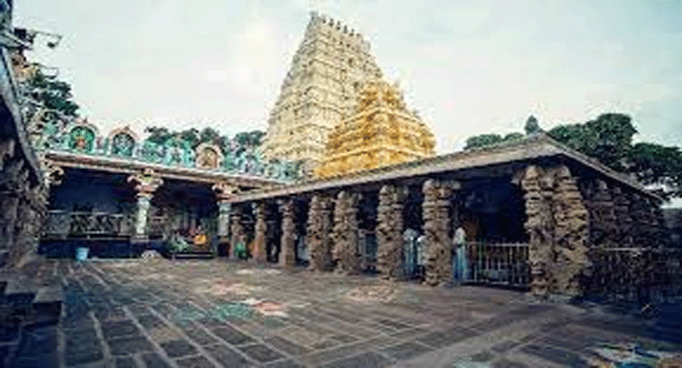 శ్రీశైలం ఆలయ సమీపంలో బాంబులు, బుల్లెట్లు