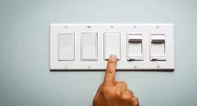 కరెంట్ స్విచ్ బోర్డ్స్‌పై నల్లని, జిడ్డు మరకలు ఎలా క్లీన్ చేయాలో తెలుసా