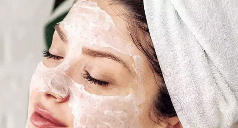 పచ్చి పాలలో ఇంట్లో దొరికే వీటిని కలిపి వాడితే.. మచ్చలు, మొటిమలు దూరమై ముఖం మెరిసిపోతుంది