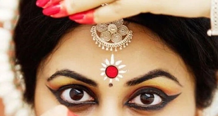 కేవలం అలంకరణ కాదు, ఆరోగ్య రహస్యం! బొట్టు వెనుక దాగి ఉన్న సైన్స్

