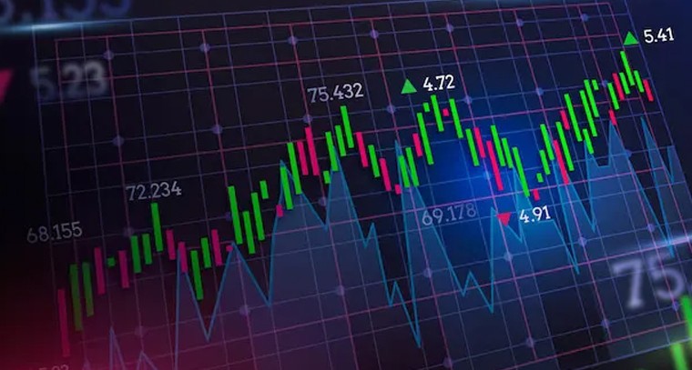 భారత స్టాక్ మార్కెట్.. అమెరికా సుంకాల నీడలో సూచీలు ఒడిదొడుకుల్లో

