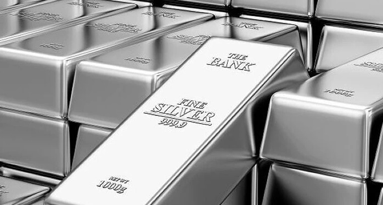 వెండిపై రుణం ఇక సులభం.. 2026 ఏప్రిల్ 1 నుండి అమలులోకి RBI కొత్త మార్గదర్శకాలు.. గరిష్ఠంగా 10 కిలోల వెండి తాకట్టుకు అవకాశం

