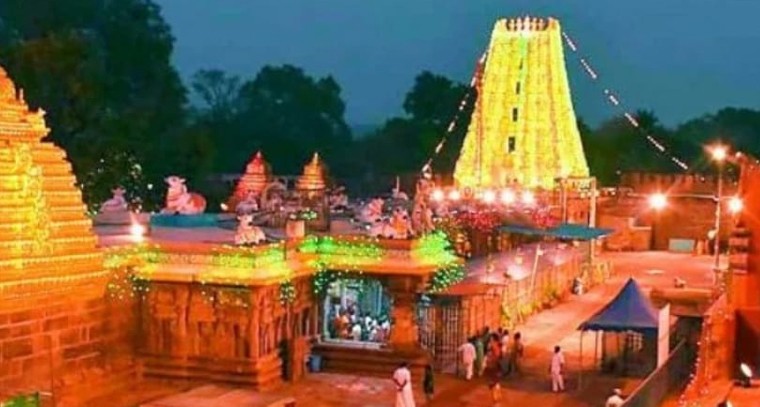 శ్రీశైలంలో దసరా మహోత్సవాలు.. ఎప్పటి నుంచంటే..?

