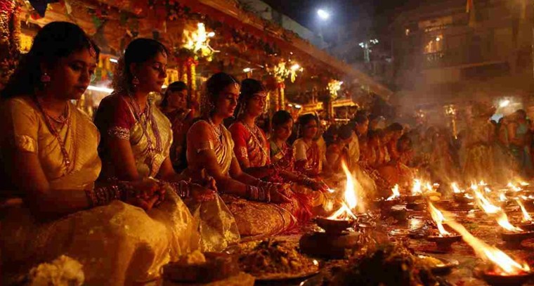 కార్తీక మాసం.. ఆధ్యాత్మిక చింతనతో పుణ్య ఫలాలు

