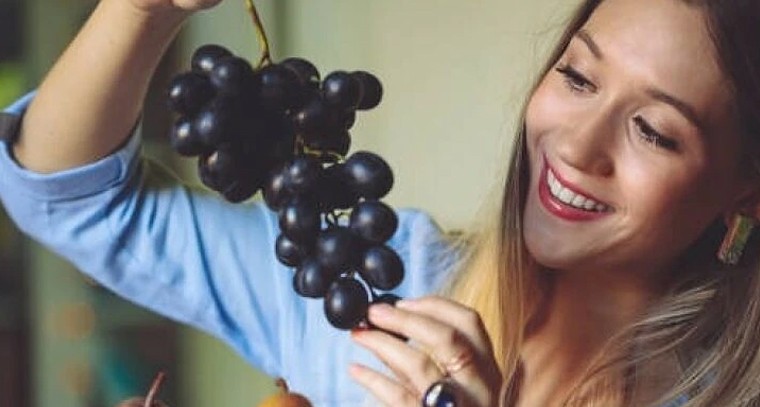 క్యాన్సర్ కణాల పెరుగుదలకు 'ద్రాక్ష' చెక్! రెస్వెరాట్రాల్‌తో సరికొత్త ఆశలు


