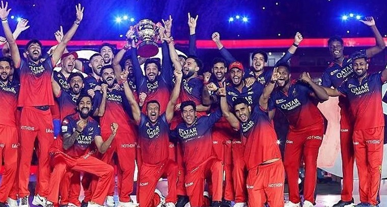 ఆర్సీబీకి రూ. 16,500 కోట్ల భారీ డీల్? యాడ్ రూల్స్ ఎఫెక్ట్.. విక్రయానికి సిద్ధమైన డయాజియో, బిడ్ రేసులో అదానీ, పూనావాలా

